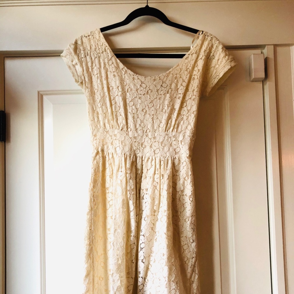 Mad Men ivory lace dress